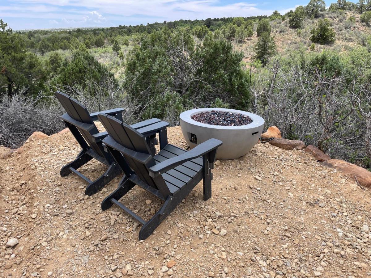 Canyon Rim Domes - A Luxury Glamping Experience!! Monticello Exterior foto